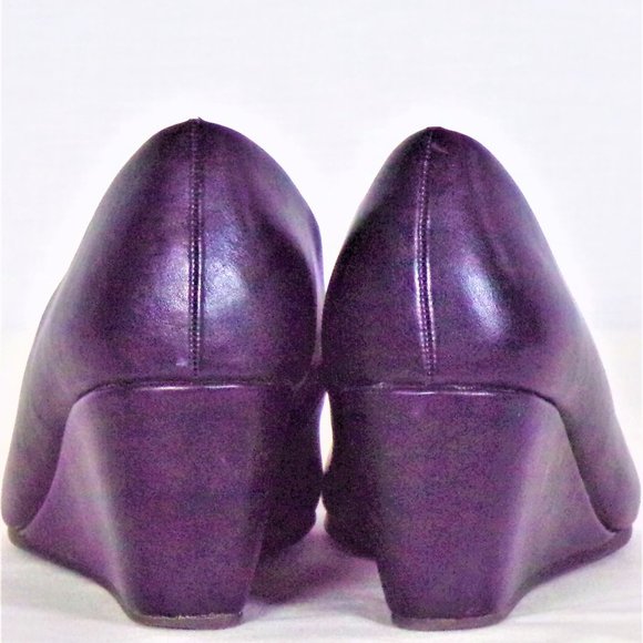 COMFORT CUSHION 6.5M black wedge-heel pumps cushioned insoles - Picture 6 of 8